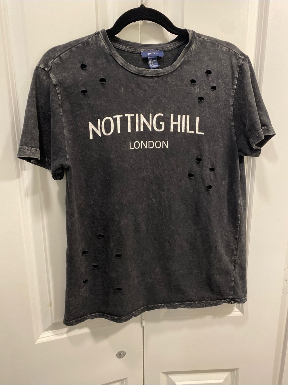 Forever 21 Notting Hill London Distressed Black Graphic Tee